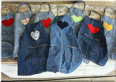 Recycle jeans you have at home and make aprons.