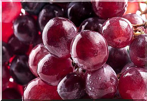 grapes contain antioxidants