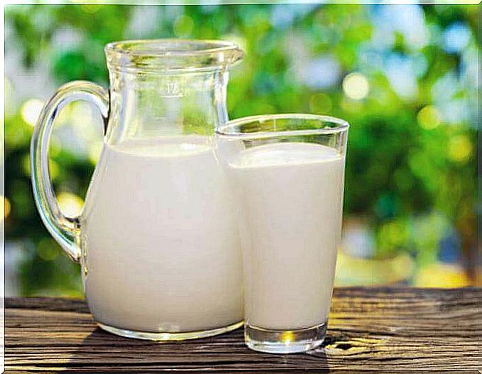 Milk to enhance the skin of your hands