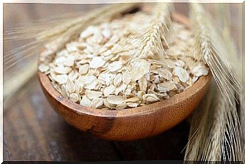 You can fight hair loss by adding some oats to your diet.