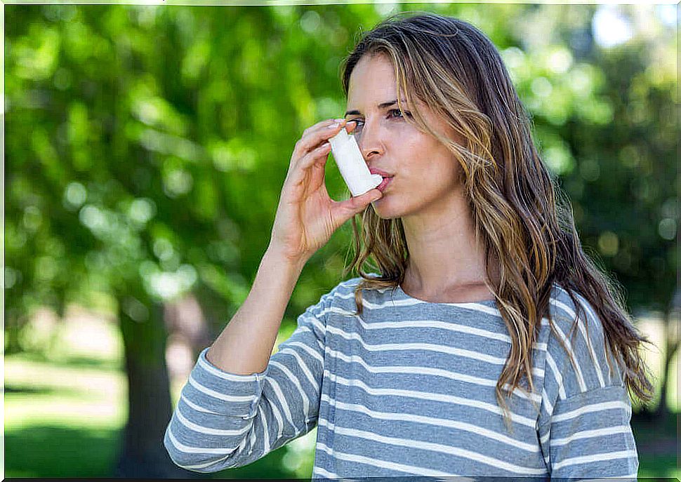 Can you control asthma and its symptoms?