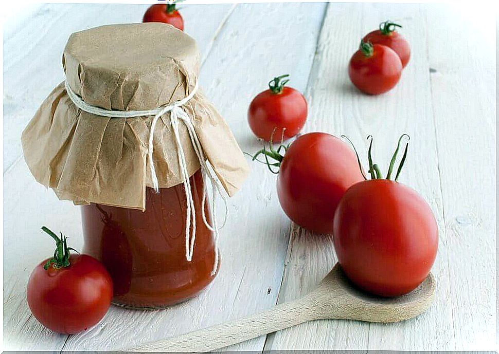 Tomato and cornmeal