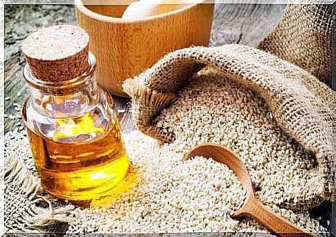 Sesame oil for tinnitus