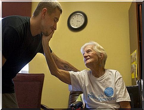 Elderly lady with Alzheimer's