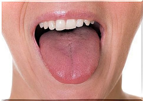 The first 5 symptoms of tongue cancer